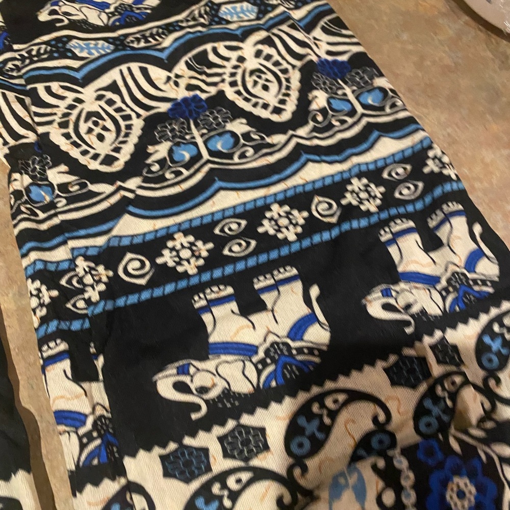 Elephant pant in blue black whie - Picture 4 of 4